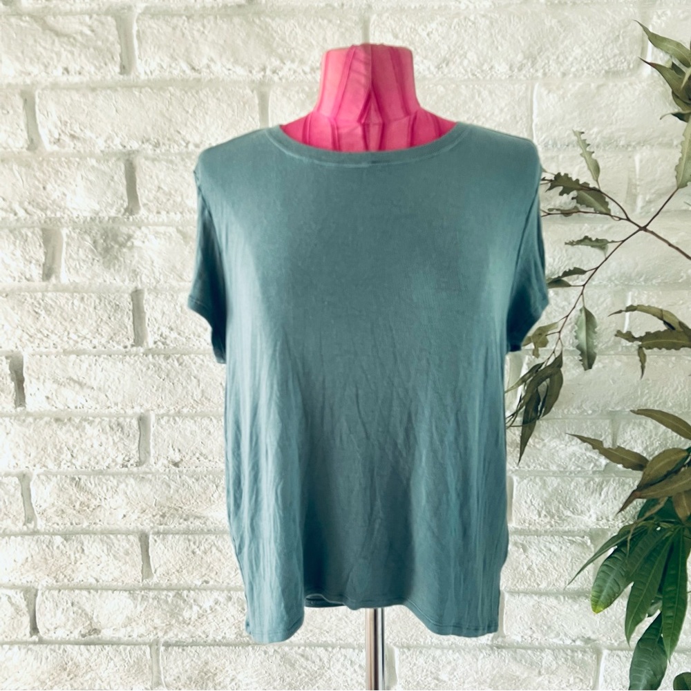 Athleta Blue Short Sleeve Tee T 10